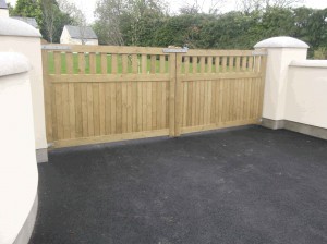 Manor-Entrance-Gate.3-300x224 Manor-Entrance-Gate.3-300x224